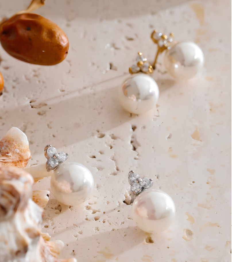 Caldera Pearl Studs