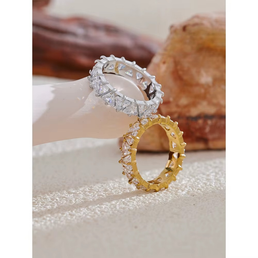 Burj Sparkle Ring
